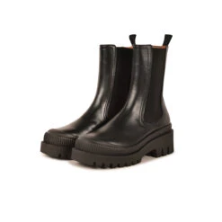 Bottes Femme AINOA en Cuir Noir - Confort Tout-Terrain pour Ville et Nature 12 Bottes Femme AINOA en Cuir Noir - Confort Tout-Terrain pour Ville et Nature -Pataugas Soldes Boutique 628291 BOOTS FEMME AINIOA CH N F4H NOIR 5