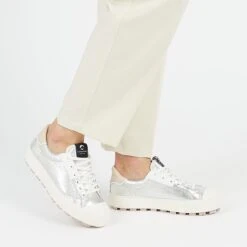 Chaussures de Randonnée ARAN - Confortable, Antidérapante et Respirante - Argent -Pataugas Soldes Boutique ARANMF2HARGENT1