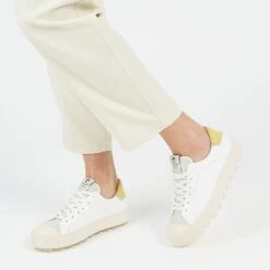 Baskets Femme ARAN - Confort Tout-Terrain - Blanc/Jaune - Randonnée Urbaine -Pataugas Soldes Boutique ARANMIXF2HBLANCJAUNE1