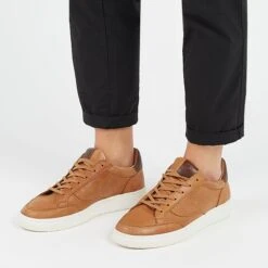 Chaussures Homme BASALTE - Sneaker Casual en Cuir Premium - Châtaigne -Pataugas Soldes Boutique BASALTNH2HCHATAIGNE1