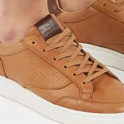 Chaussures Homme BASALTE - Sneaker Casual en Cuir Premium - Châtaigne -Pataugas Soldes Boutique BASALTNH2HCHATAIGNE2