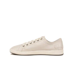 Baskets Femme en Cuir Blanc - Confort & Style Casual - Aventure 9 Baskets Femme en Cuir Blanc - Confort & Style Casual - Aventure -Pataugas Soldes Boutique BASKET FEMME JESTER N F2H BLANC 3 07f0f2a4 71f7 4655 b5d0 68253281ed05