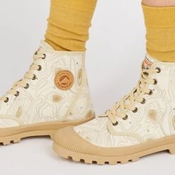 Chaussures de Randonnée Confortables Écologiques Beige - Randonnée et Marche -Pataugas Soldes Boutique BOOTS FEMME OG M TOPO F2I BEIGE 628340 150 Porte 2