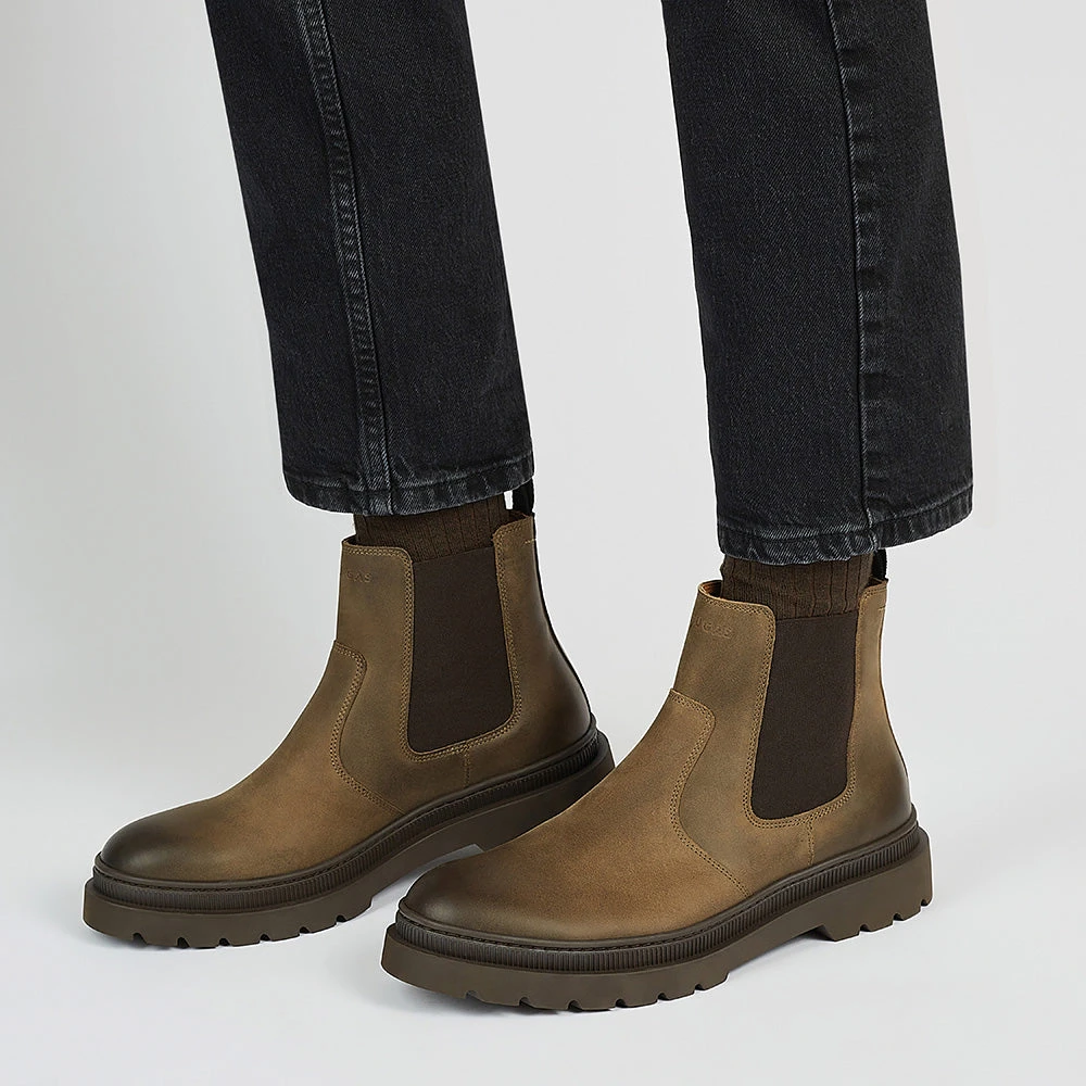 Chaussures Homme Boots VITUS en Cuir Waxé Ocre - Look Vintage et Confortable 4 Chaussures Homme Boots VITUS en Cuir Waxé Ocre - Look Vintage et Confortable – Image 2