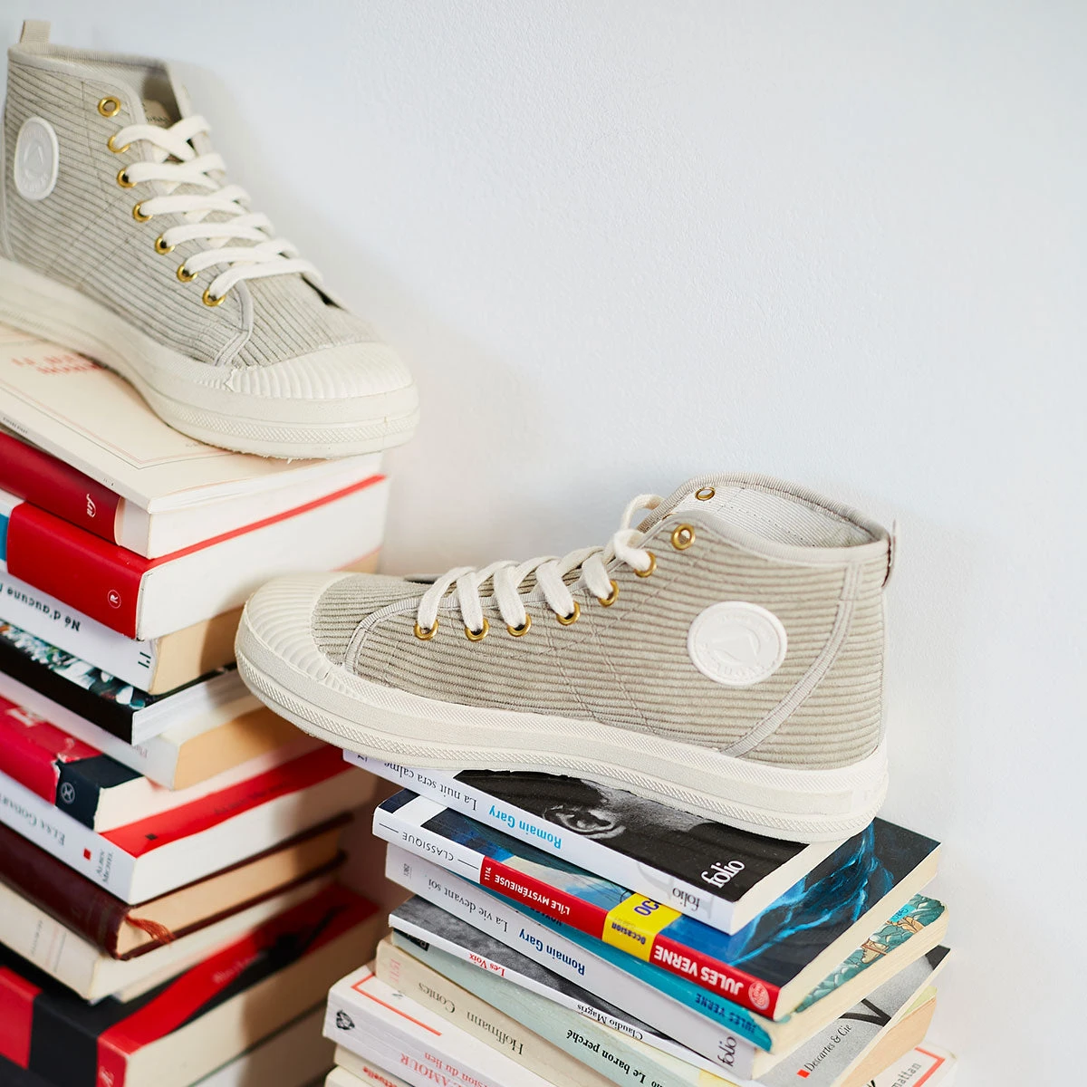 Baskets Femme ETCHE Velours Côtelé - Confort Automnal & Style Urbain - Beige 4 Baskets Femme ETCHE Velours Côtelé - Confort Automnal & Style Urbain - Beige – Image 2