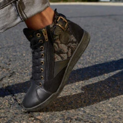 Basket Femme Ultra-Confort Noir - Design Élégant pour Ville - Footwear -Pataugas Soldes Boutique F Palme WT F4H Noir