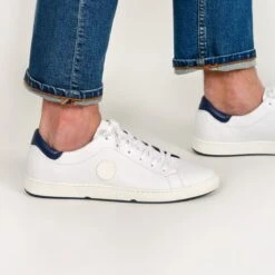 Baskets Homme JAYO H2G - Confort Ultime - Blanc/Marine -Pataugas Soldes Boutique JAYO H2G BLANC MARINE WEB