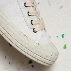 Baskets Homme Éco-Responsables - Coton Recyclé & Cuir d'Ananas - Blanc -Pataugas Soldes Boutique eteche eko 40743d3f 188f 460c 8601 60f6a57d8e5a